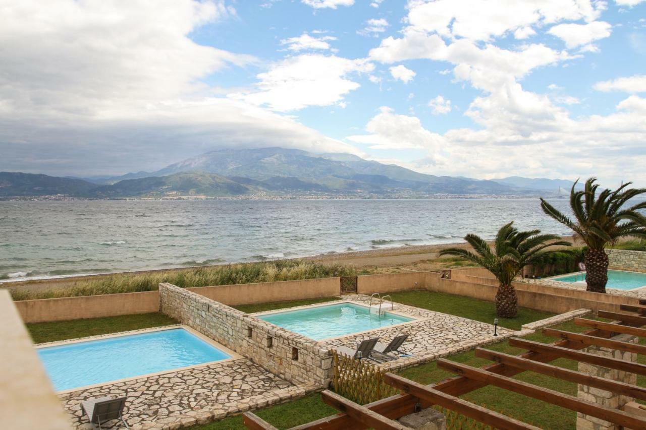 Beach Front Villa With Private Pool IIIKato Platanitis エクステリア 写真